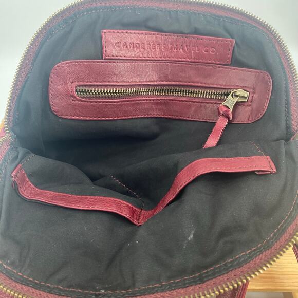 Wanderers Travel Co The Banff Burgundy Red Full Grain Leather Crossbody Purse - Picture 2 of 10